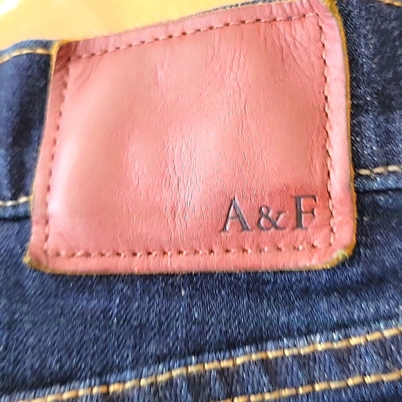 Abercrombie & Fitch Men's Kilby Boot Stretch Jeans 32x34 Dark Wash - Picture 5 of 6